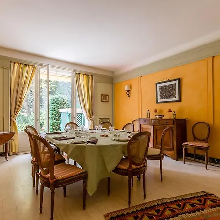 Holiday home Veeve - Elite Gardens Paris